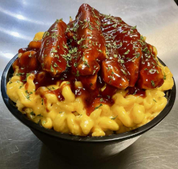 BBQ Chicken Mac & Cheese Buffet