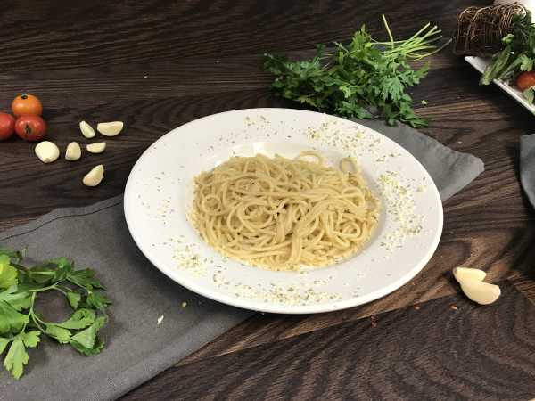 Spaghetti Aioli - Half Pan
