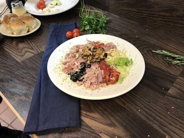 Romano's Antipasto - Half Pan