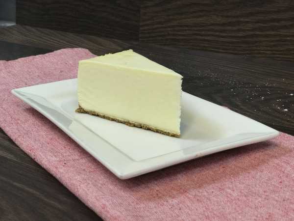 New York Style Cheesecake - Slice